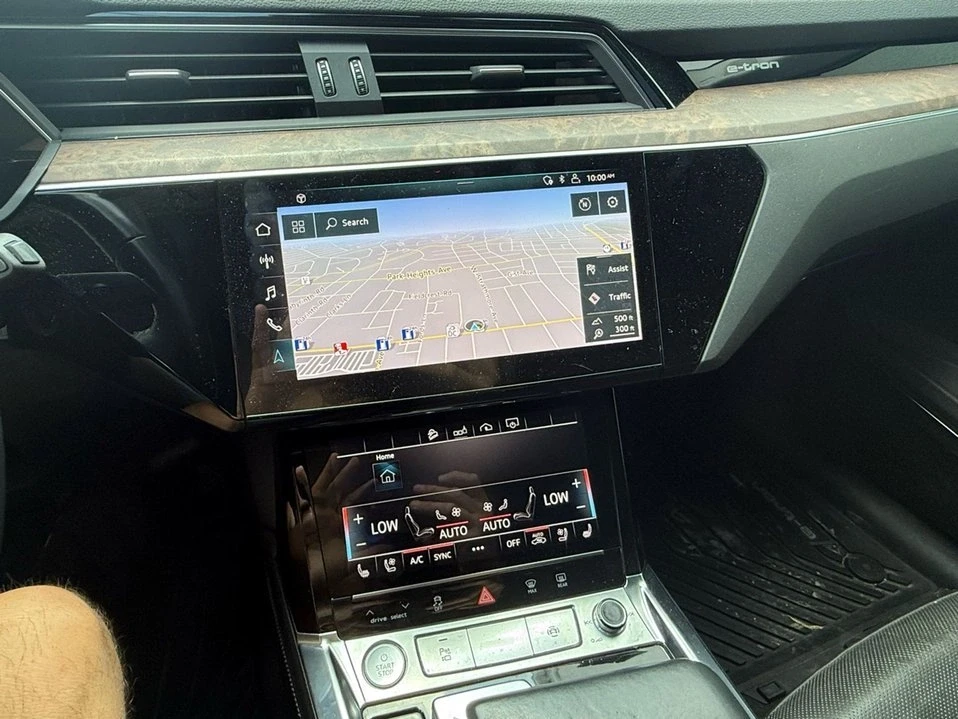 2019 Audi e-tron - Image 6 of 20
