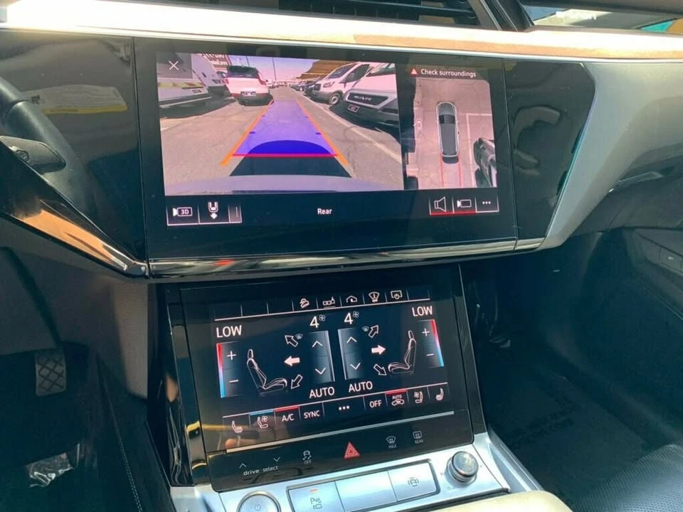 2019 Audi e-tron - Image 5 of 19