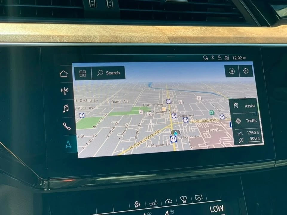 2019 Audi e-tron - Image 4 of 19