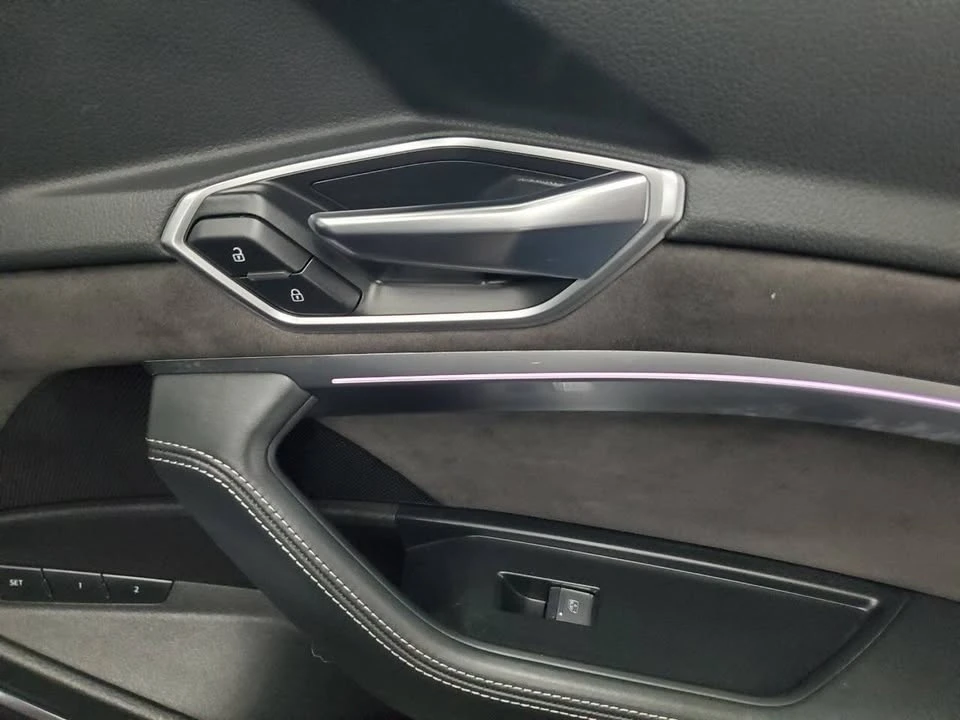 2019 Audi e-tron - Image 16 of 20