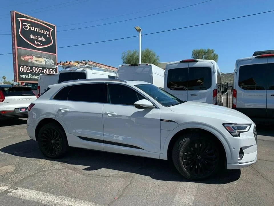 2019 Audi e-tron - Image 3 of 19