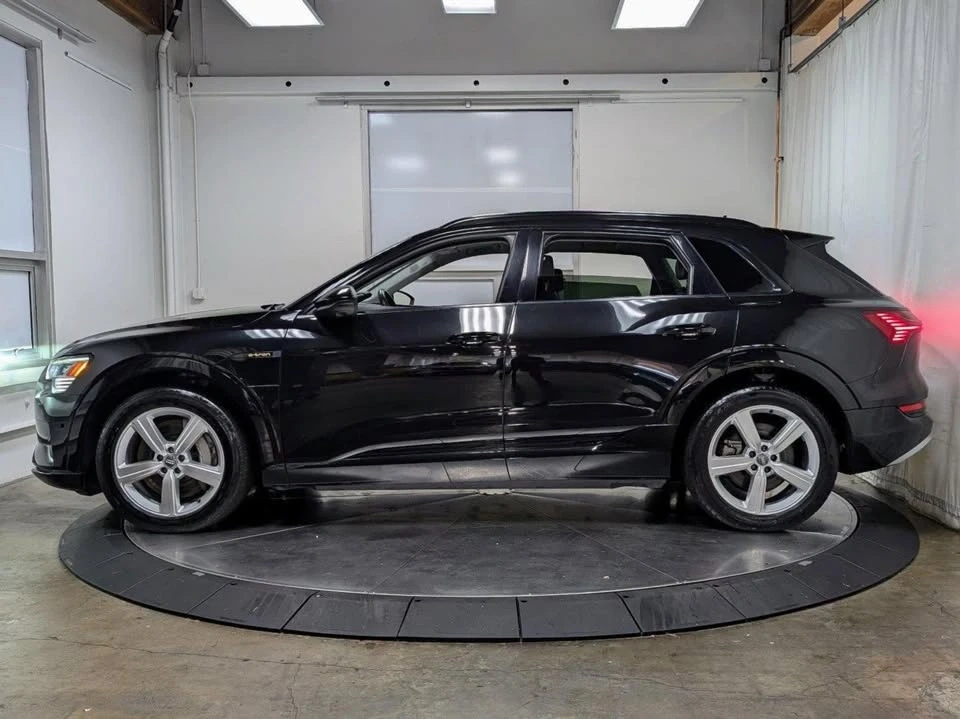 2019 Audi e-tron - Image 6 of 16