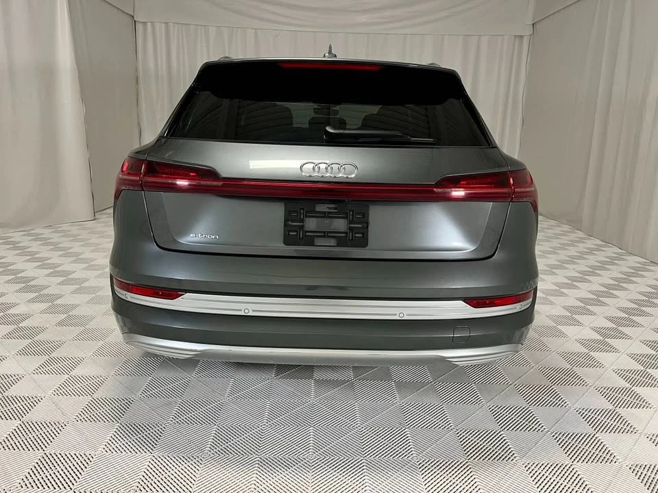 2019 Audi e-tron - Image 6 of 19