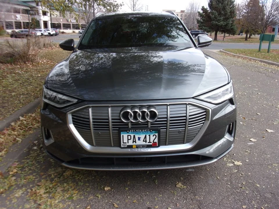2019 Audi e-tron - Image 7 of 20