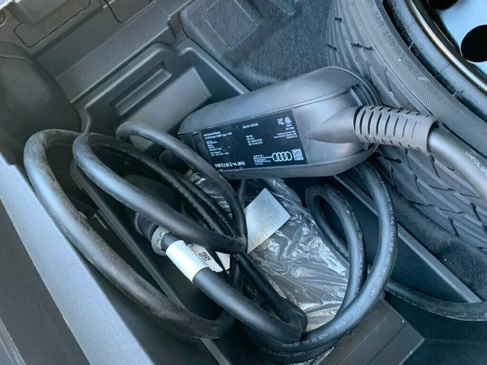 2019 Audi e-tron - Image 15 of 20