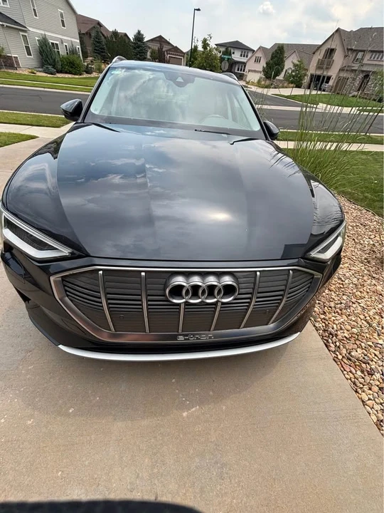 2019 Audi e-tron - Image 11 of 20