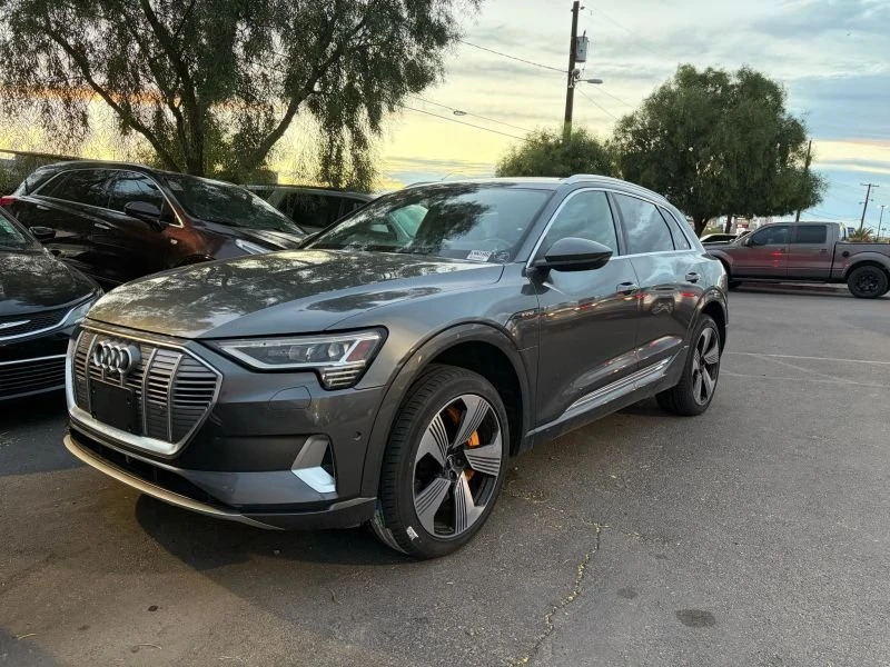 2019 Audi e-tron - Image 4 of 11