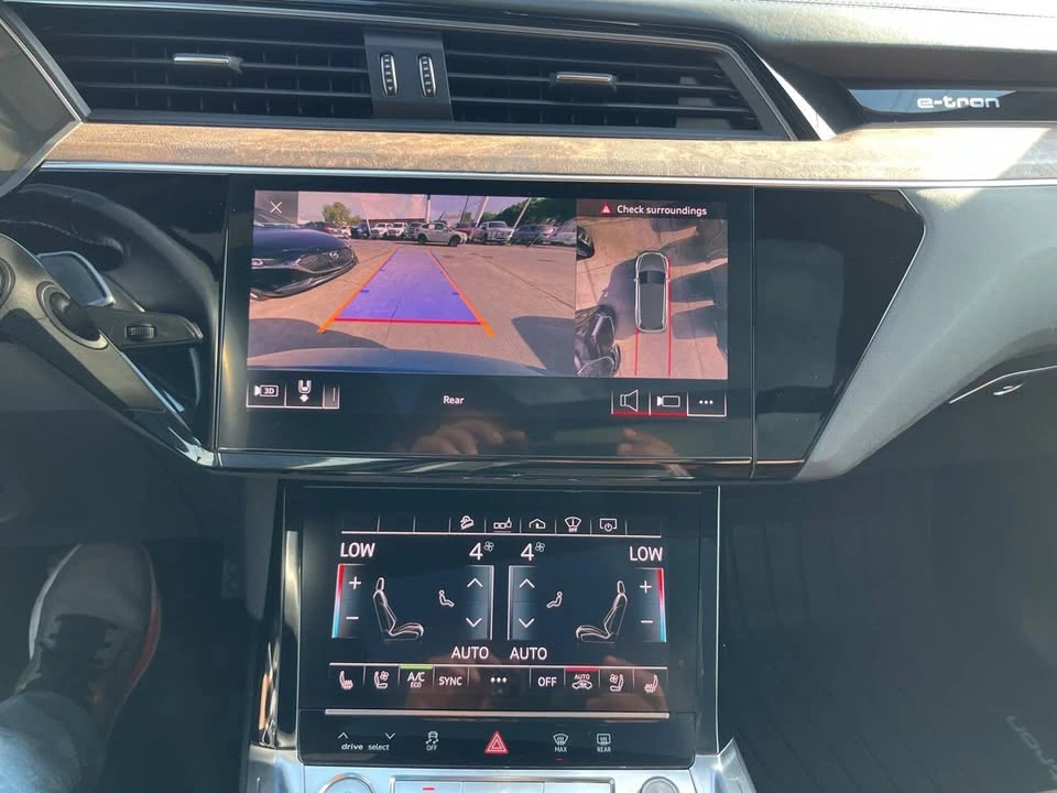 2019 Audi e-tron - Image 12 of 12