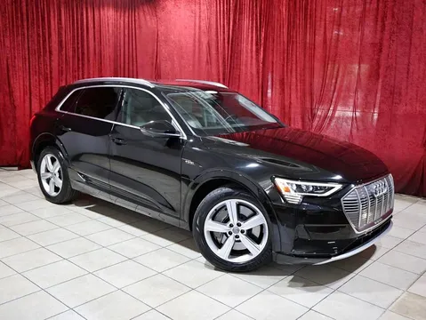 2019 Audi e-tron Premium Plus