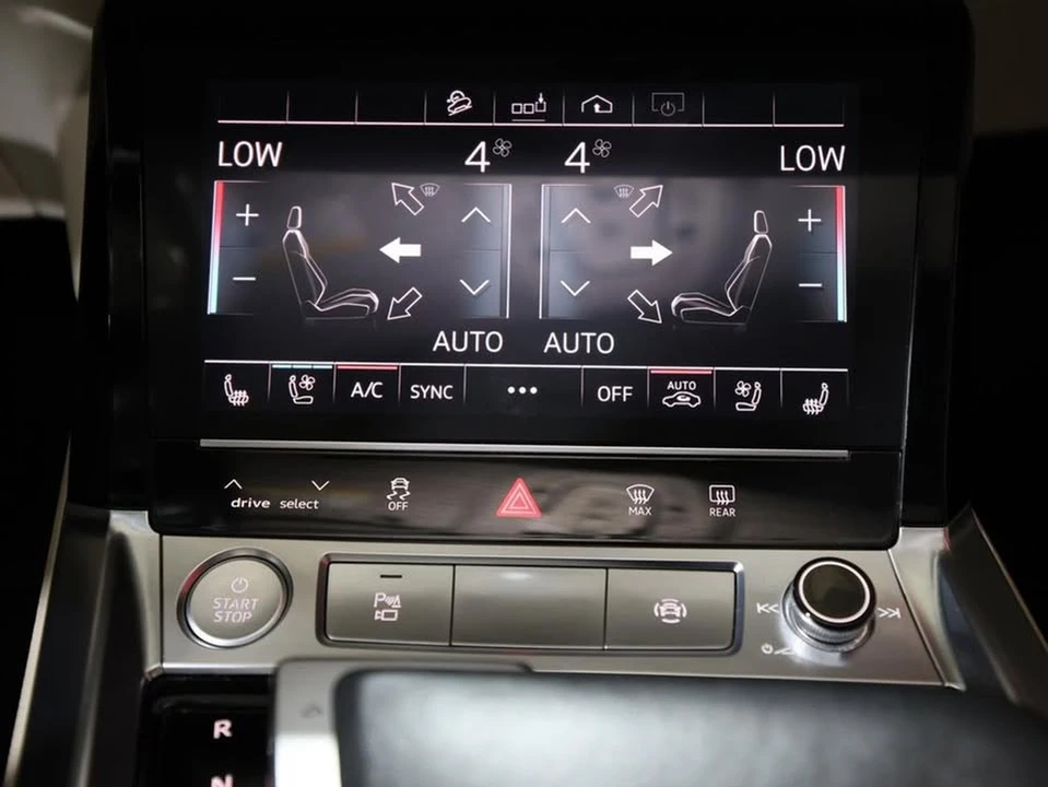 2019 Audi e-tron - Image 18 of 18