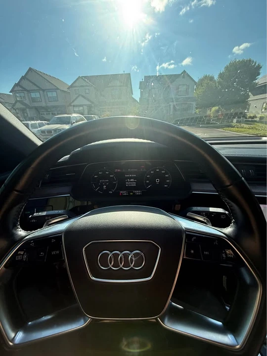2019 Audi e-tron - Image 19 of 19