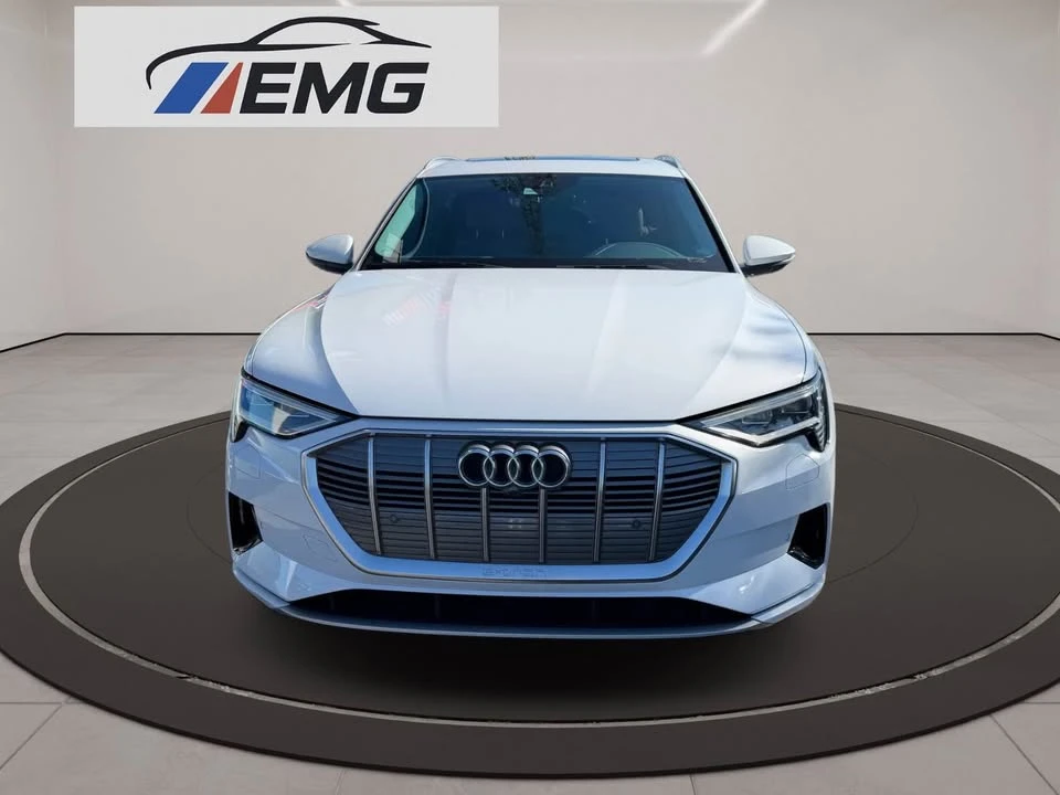 2019 Audi e-tron - Image 5 of 8