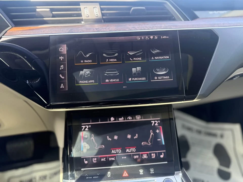 2019 Audi e-tron - Image 7 of 10
