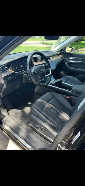 2019 Audi e-tron - Image 3 of 3