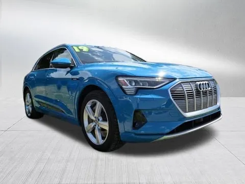 2019 Audi e-tron Prestige