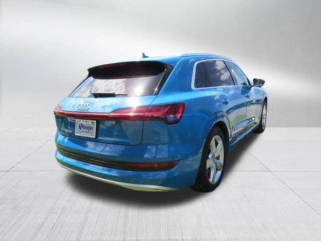 2019 Audi e-tron - Image 6 of 20