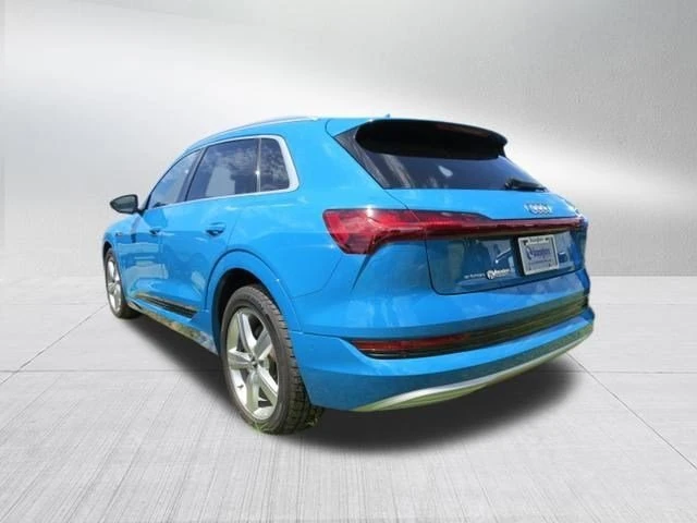 2019 Audi e-tron - Image 4 of 20