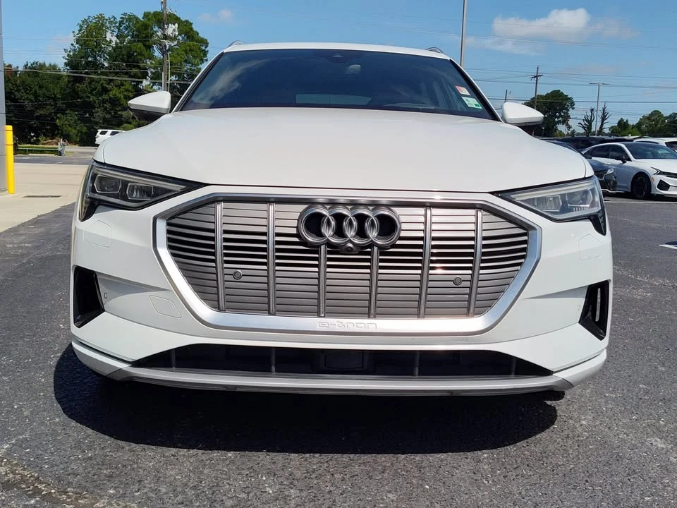 2019 Audi e-tron - Image 12 of 20