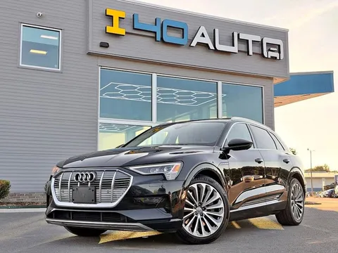 2019 Audi e-tron Prestige