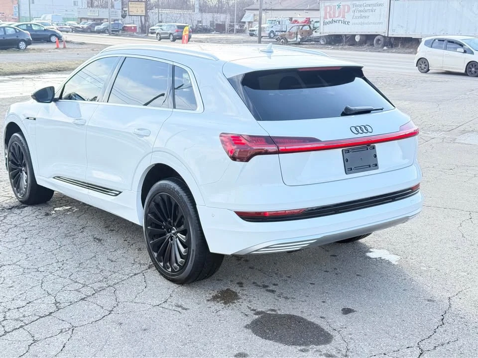 2019 Audi e-tron - Image 2 of 20