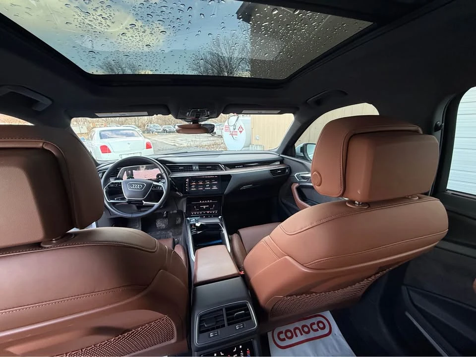 2019 Audi e-tron - Image 6 of 20