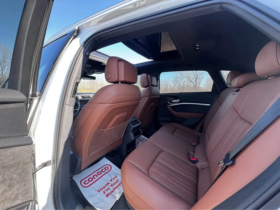 2019 Audi e-tron - Image 14 of 20