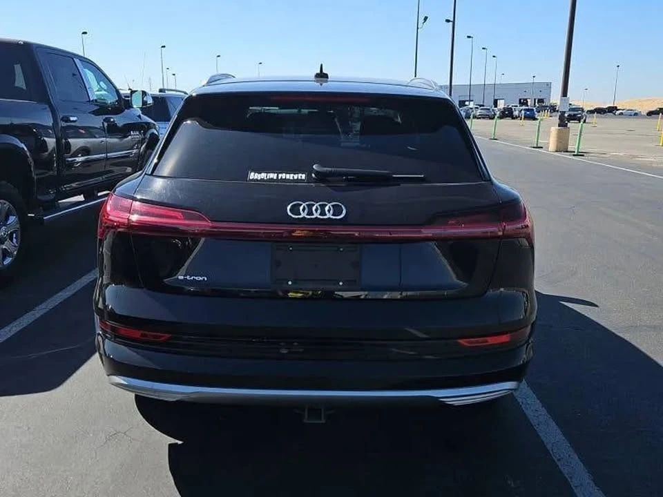 2019 Audi e-tron - Image 6 of 19
