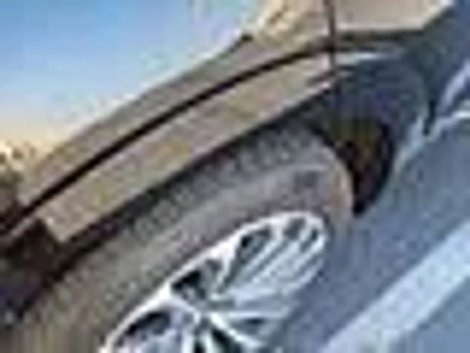 2019 Audi e-tron - Image 13 of 19