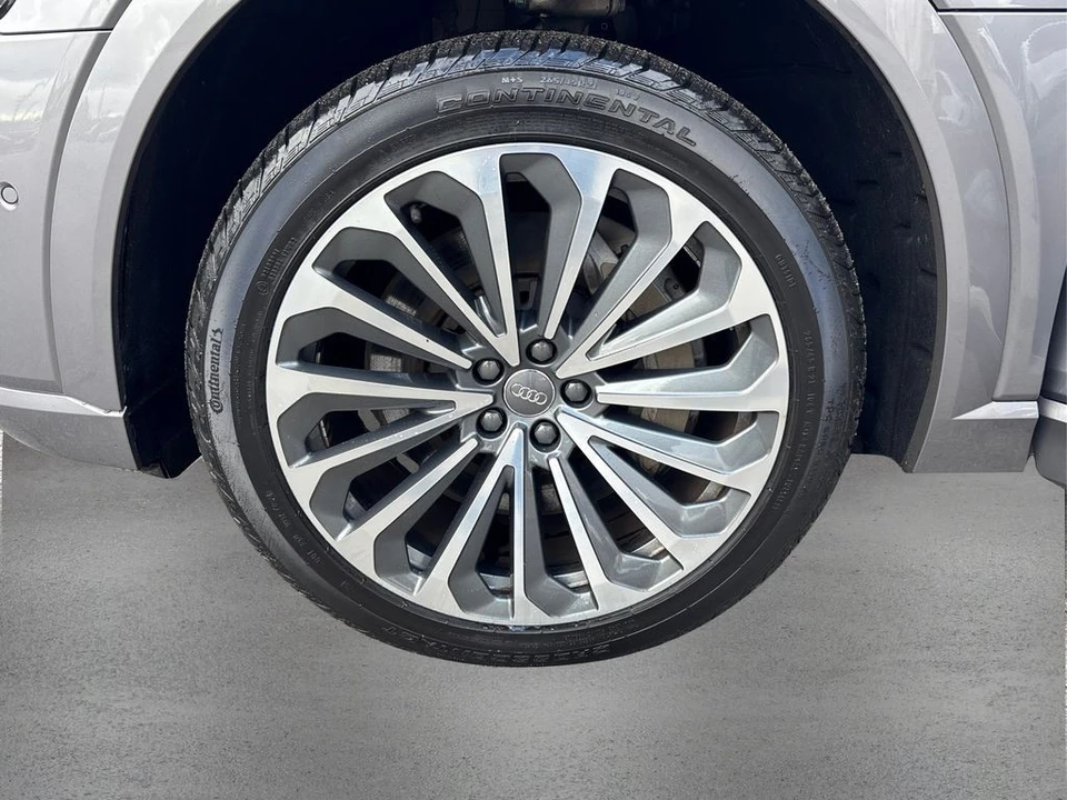 2019 Audi e-tron - Image 12 of 12