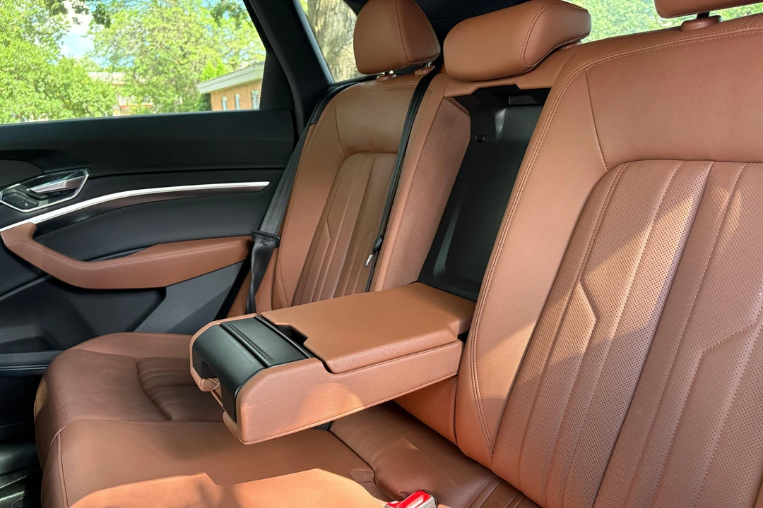 2019 Audi e-tron - Image 29 of 31