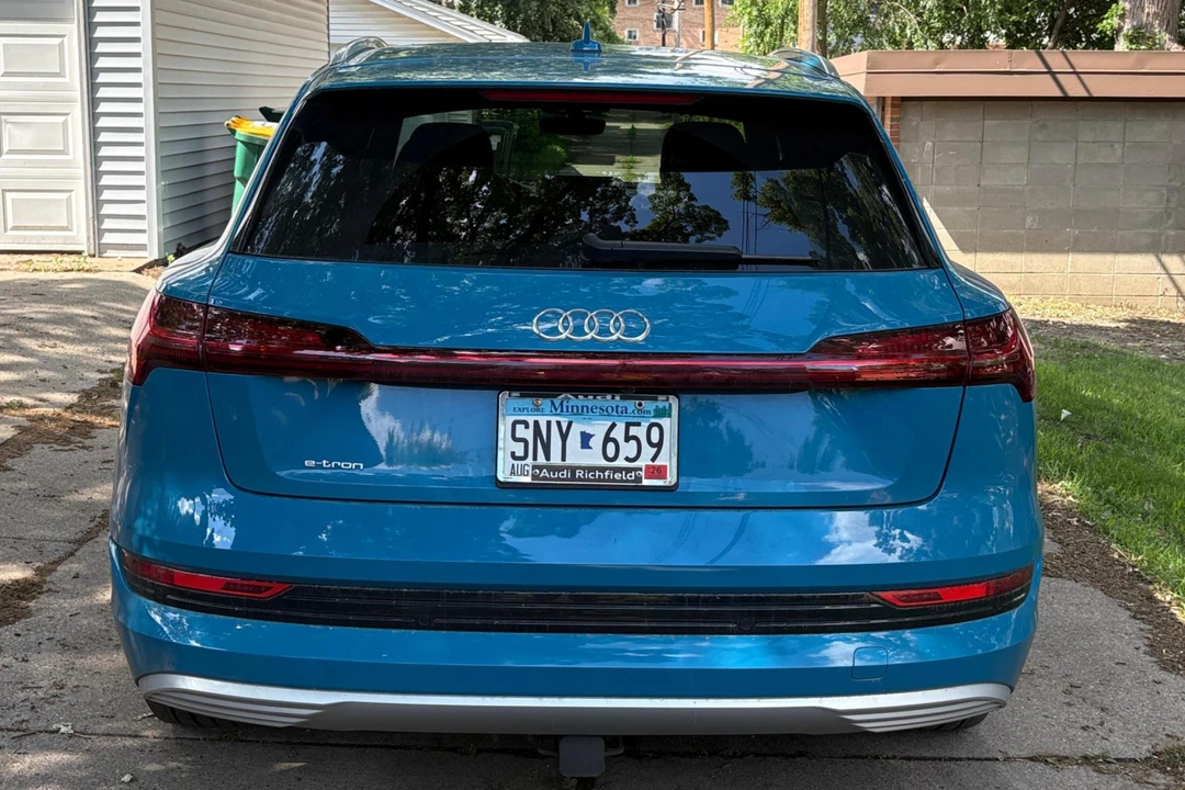 2019 Audi e-tron - Image 5 of 31
