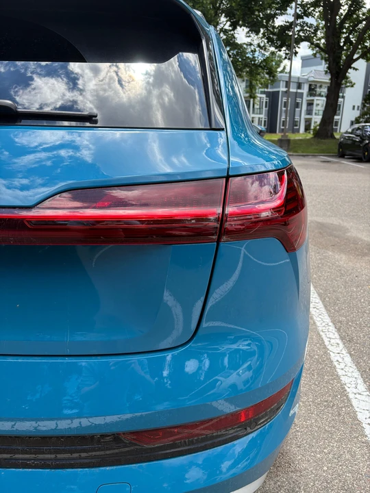 2019 Audi e-tron - Image 20 of 31