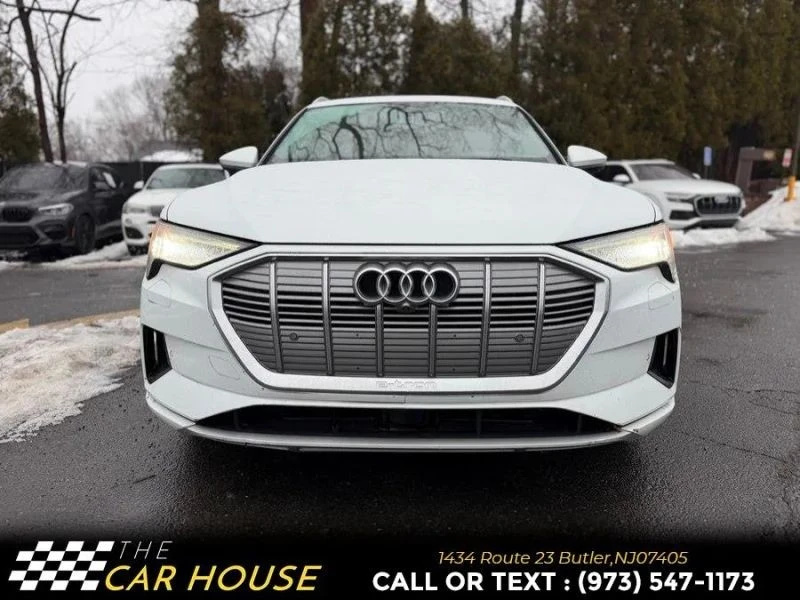 2019 Audi e-tron - Image 4 of 12