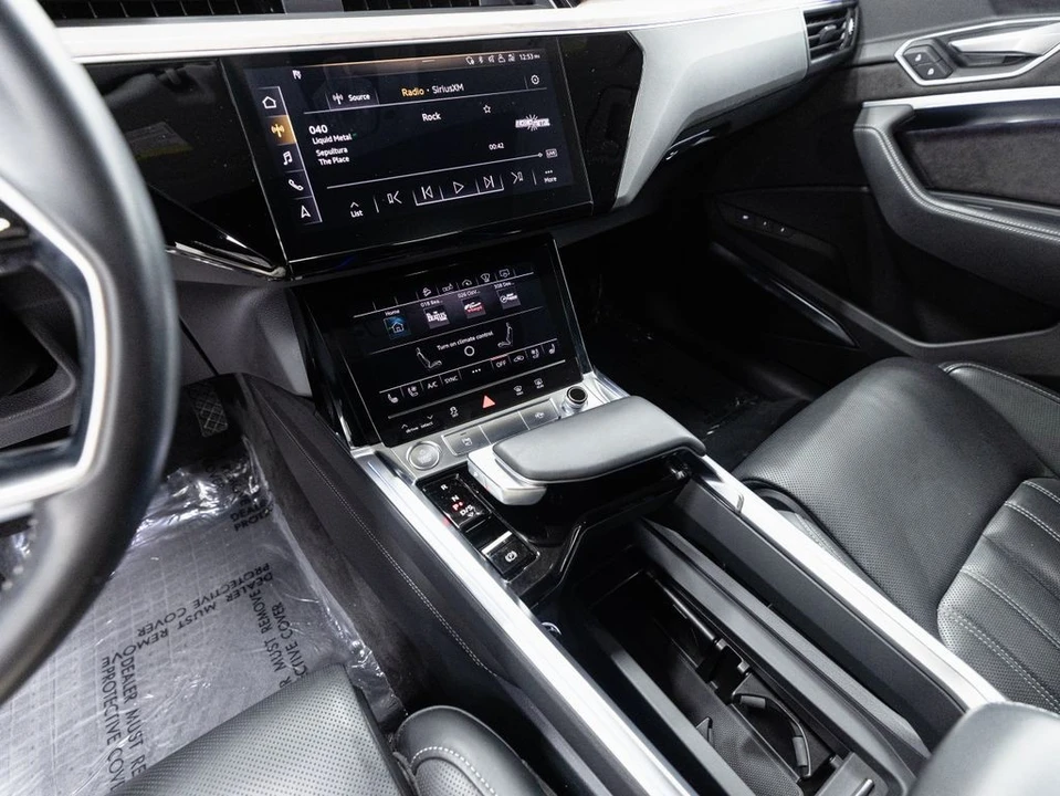 2019 Audi e-tron - Image 14 of 21