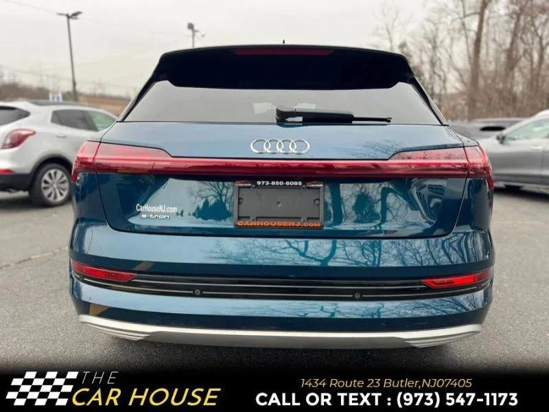 2019 Audi e-tron - Image 11 of 12