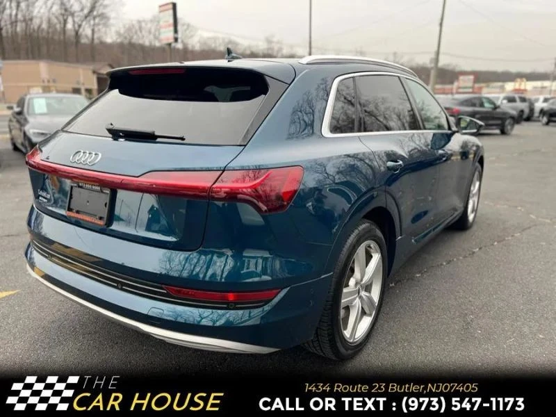 2019 Audi e-tron - Image 4 of 12