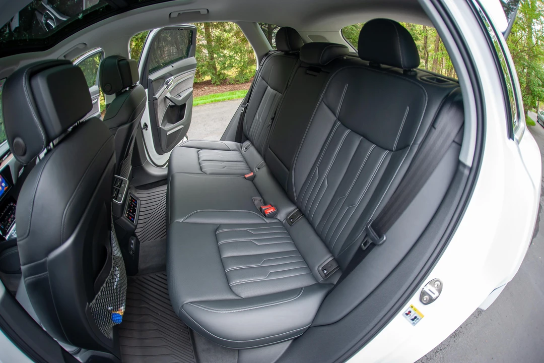2019 Audi e-tron - Image 31 of 31