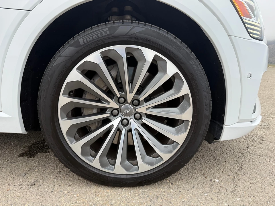2019 Audi e-tron - Image 29 of 31