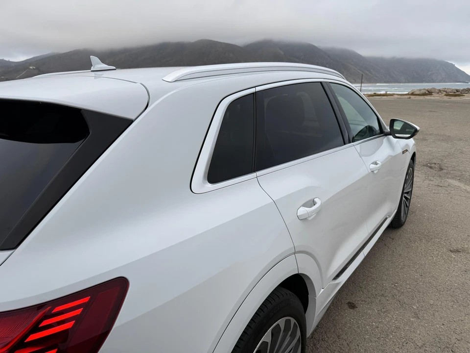 2019 Audi e-tron - Image 25 of 31