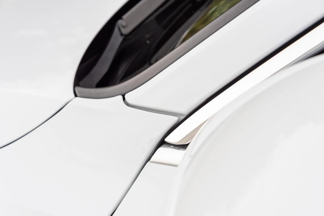 2019 Audi e-tron - Image 27 of 31