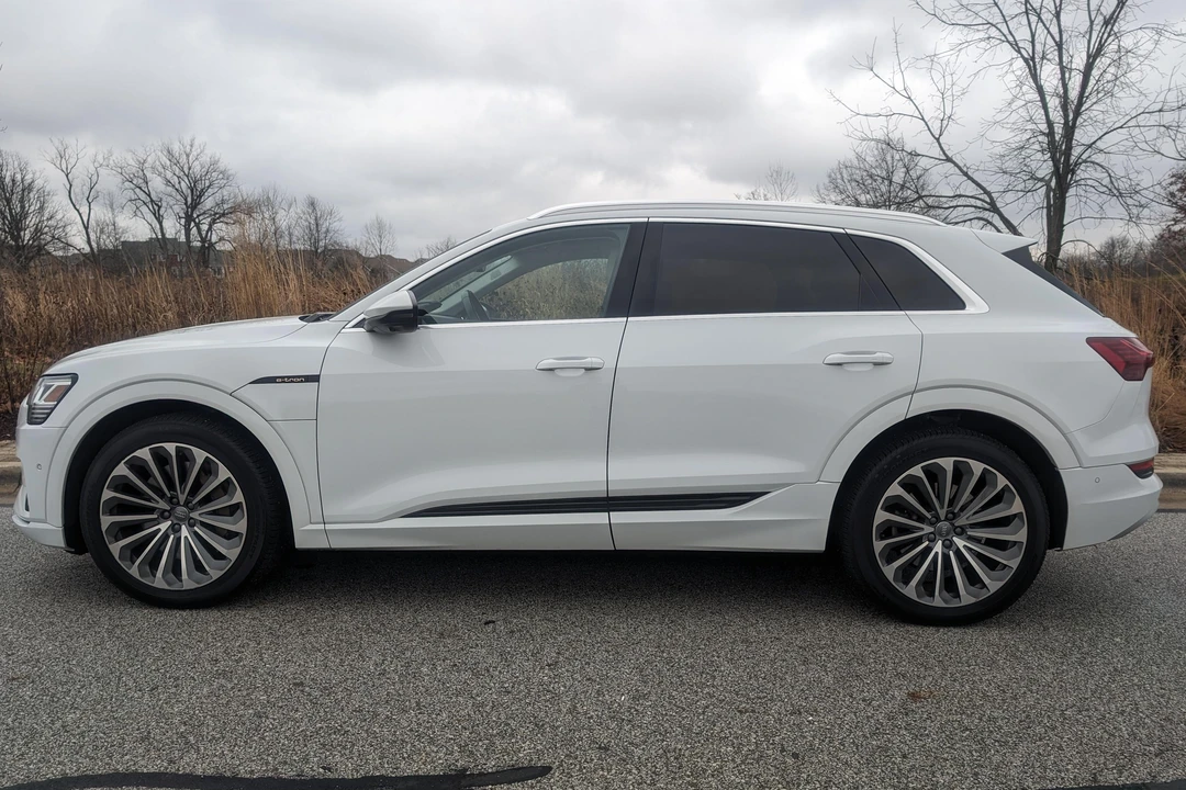 2019 Audi e-tron - Image 3 of 31