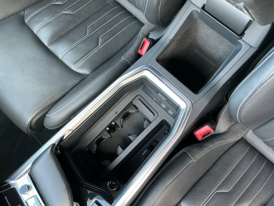 2019 Audi e-tron - Image 15 of 20