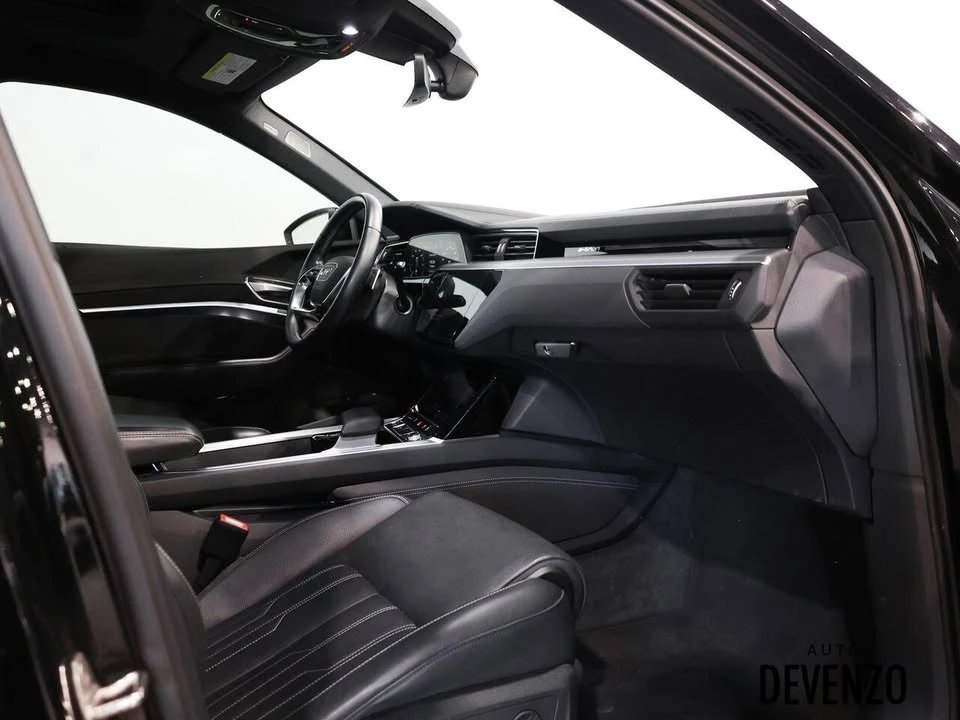 2019 Audi e-tron - Image 7 of 20