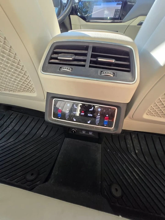 2019 Audi e-tron - Image 14 of 19