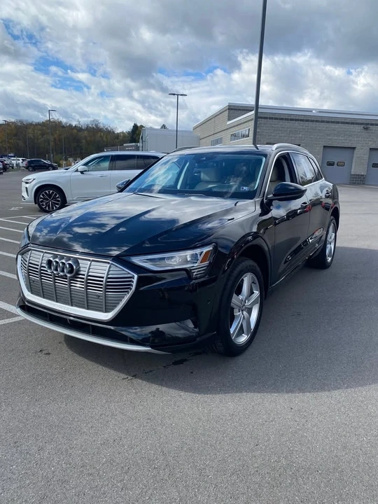 2019 Audi e-tron - Image 3 of 10