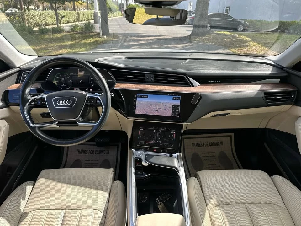 2019 Audi e-tron - Image 15 of 20