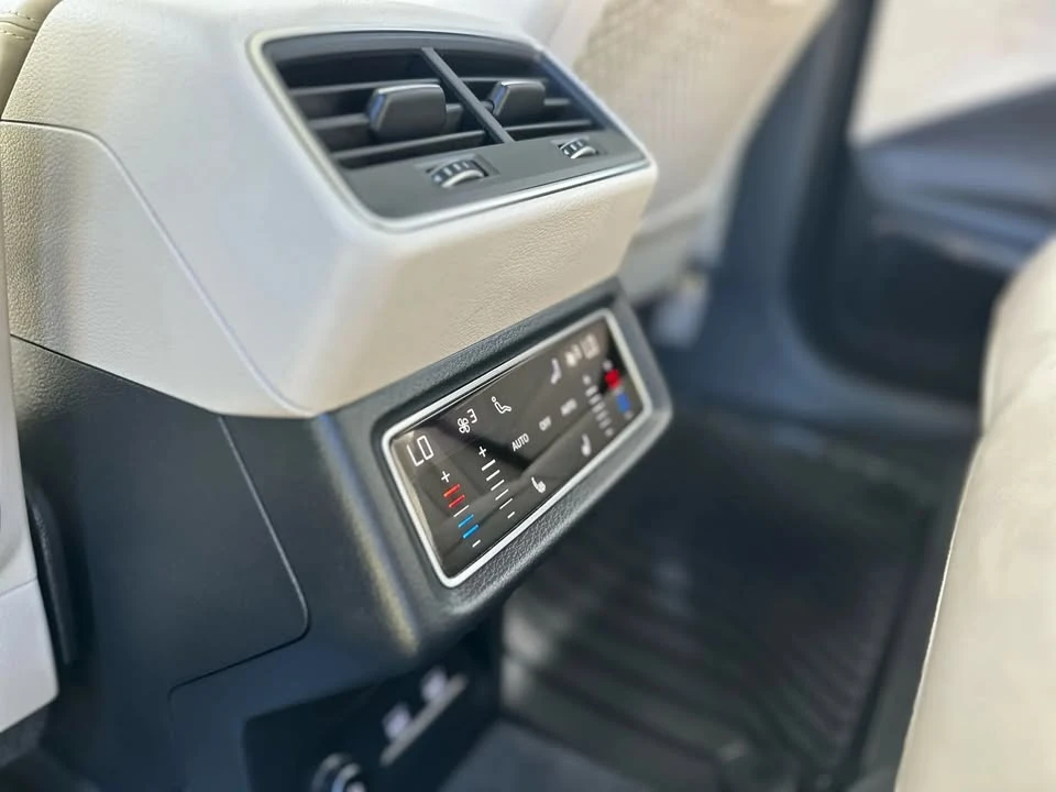 2019 Audi e-tron - Image 17 of 20