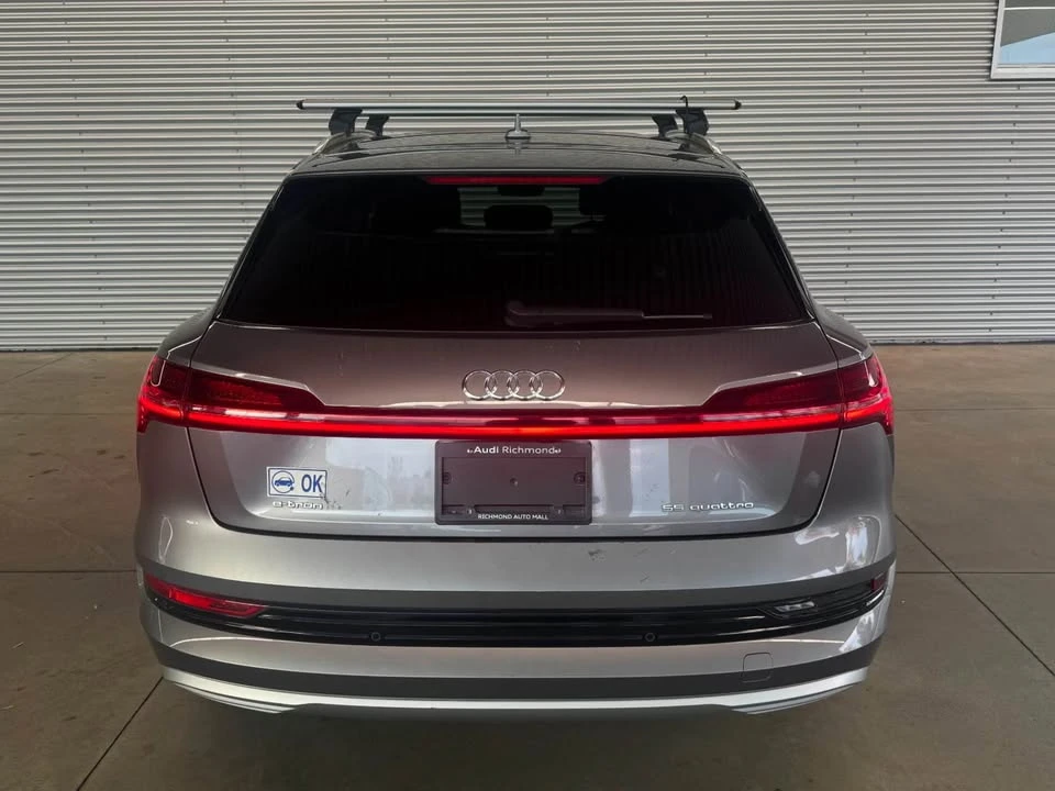 2019 Audi e-tron - Image 5 of 12