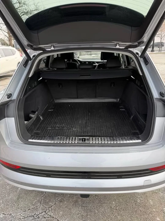 2019 Audi e-tron - Image 20 of 20
