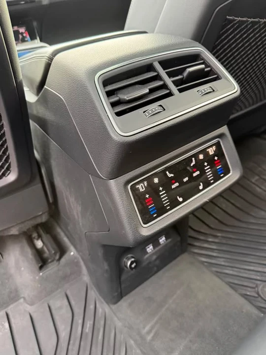 2019 Audi e-tron - Image 14 of 20